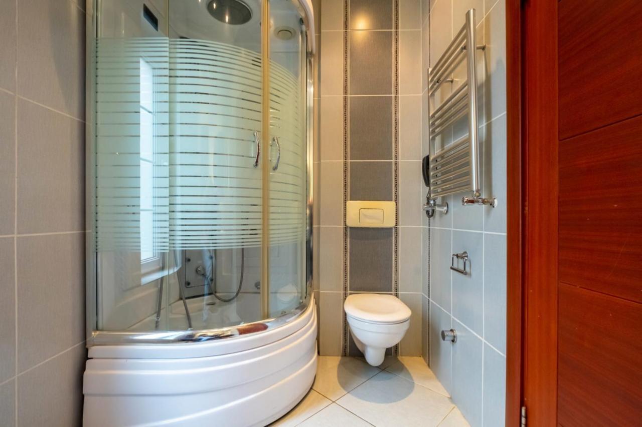 Flat With Terrace Near Istiklal Street Apartment Истанбул Екстериор снимка